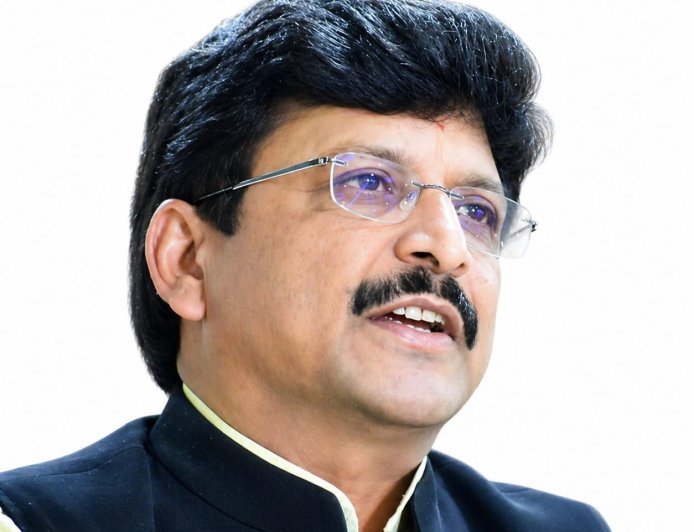 अल्मोड़ा : पत्रकारों से अभद्रता पर विधायक मनोज तिवारी का कड़ा रुख, सख्त कार्रवाई की मांग