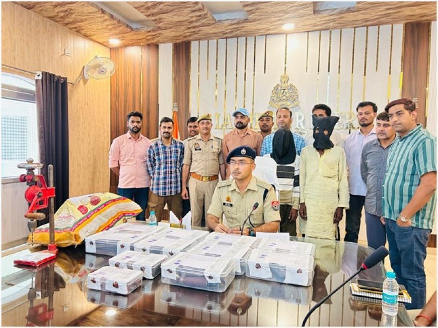 लुधोनी गांव के पास छप्पर डालकर बन रहे थे तमंचे, भारी मात्रा में हथियार व उपकरण बरामद