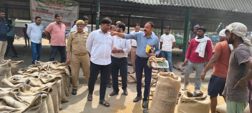 लखीमपुर में गेहूं खरीद पर सख्ती, ADM ने केंद्र प्रभारियों को लगाई फटकार