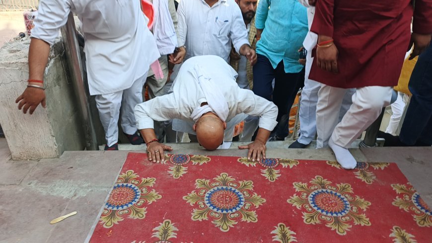 शाहजहांपुर : अक्षय तृतीया पर में भगवान परशुराम मंदिर पहुंचे कांग्रेस प्रदेश अध्यक्ष अजय राय लल्लू, मोदी सरकार पर साधा निशाना