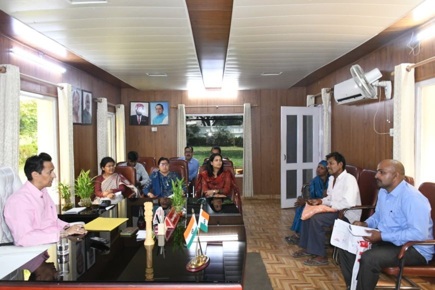 हल्द्वानी जनसुनवाई: कुमाऊं आयुक्त दीपक रावत ने जमीन और ऋण विवादों पर दिए सख्त निर्देश