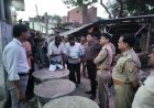 अम्बेडकर नगर: दबंगों की दबंगई फेल: सार्वजनिक रास्ता रोकने की कोशिश पर प्रशासन का सख्त एक्शन
