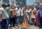 देहरादून : पेट्रोल-डीजल की कीमतों में वृद्धि के विरोध में कांग्रेस ने फूंका भाजपा का पुतला