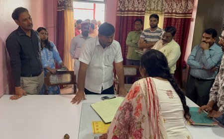 पलियाकला नगर पालिका में एडीएम की छापेमारी