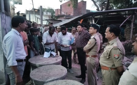 अम्बेडकर नगर: दबंगों की दबंगई फेल: सार्वजनिक रास्ता रोकने की कोशिश पर प्रशासन का सख्त एक्शन