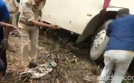 अयोध्या : भीषण सड़क हादसा,दो की मौत