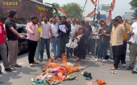 चंपावत गैंगरेप कांड के विरोध में कांग्रेस का उग्र प्रदर्शन, सीएम धामी से इस्तीफे की मांग