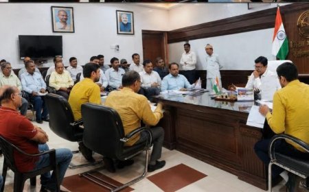 खरीफ 2026 से पहले उर्वरकों की उपलब्धता सुनिश्चित करने के लिए डीएम ने दिए सख्त निर्देश