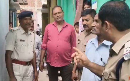 देहरादून : विक्रम शर्मा हत्याकांड का ईनामी अभियुक्त आकाश गिरफ्तार। झारखण्ड में घर की की गयी कुर्की