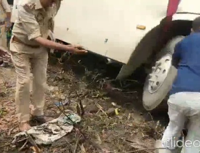 अयोध्या : भीषण सड़क हादसा,दो की मौत