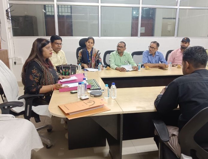 RTO का सख्त एक्शन: बिना परमिट चल रहे स्कूली वाहनों पर कार्रवाई, 24 घंटे में प्रपत्र पूरे करने के निर्देश