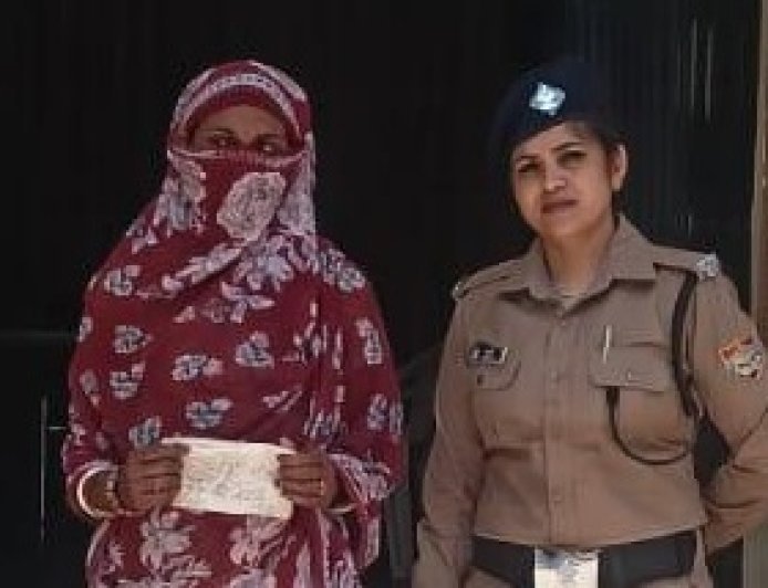 देहरादून : डेढ़ लाख की स्मैक के साथ महिला तस्कर भारती गिरफ्तार