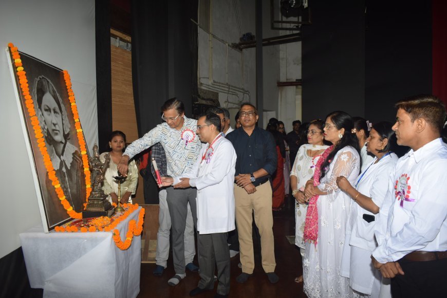 अम्बेडकर नगर : अंतर्राष्ट्रीय नर्स दिवस 2026,  मेडिकल कॉलेज में नर्सों का सम्मान, समर्पण को मिली सराहना