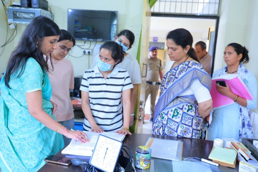 डीएम स्वाति भदौरिया के औचक निरीक्षण में सीएचसी सतपुली की स्वास्थ्य व्यवस्थाओं में मिलीं खामियां