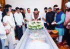 देहरादून : सीएम धामी ने दिवंगत निशानेबाज जसपाल राणा के पार्थिव शरीर पर पुष्प अर्पित कर दी श्रद्धांजलि