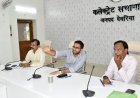 देवरिया: आकांक्षात्मक ब्लॉकों के गांवों में नियमित भ्रमण कर समस्याओं का करें समाधान : जिलाधिकारी
