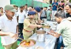 लखीमपुर खीरी : बड़े मंगल पर एसपी कैंप कार्यालय में भव्य भंडारा ।
