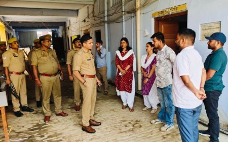हरदोई : पुलिस आरक्षी भर्ती परीक्षा के लिए हरदोई पुलिस मुस्तैद, एसपी ने किया परीक्षा केंद्रों का निरीक्षण