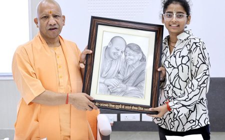 हरदोई: मातृभक्ति से भरे स्केच ने छुआ मुख्यमंत्री का हृदय, हरदोई की बेटी आराध्या को मिला आशीर्व