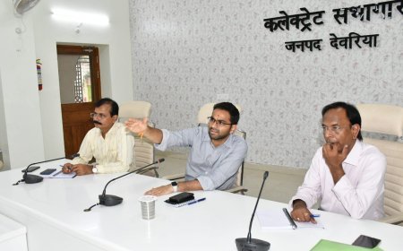 देवरिया: आकांक्षात्मक ब्लॉकों के गांवों में नियमित भ्रमण कर समस्याओं का करें समाधान : जिलाधिकारी