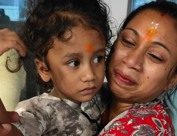 हरिद्वार : खोये बच्चे को पाकर मां के चेहरे पर आई मुस्कान, पुलिस का जताया आभार