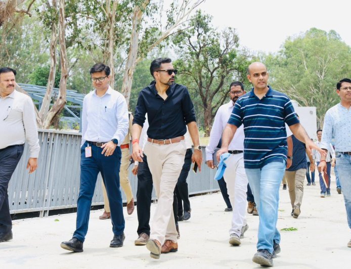 देहरादून : राष्ट्रपति दौराः ग्राउंड जीरो पर उतरे डीएम, ‘आशियाना’ और ’निकेतन’ का स्थलीय निरीक्षण कर परखीं व्यवस्थाएं