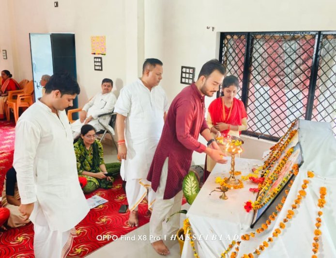 हरदोई: शिक्षा मे तकनीक जरुरी लेकिन एआई पर अंधविश्वास नही-उमेश त्रिवेदी