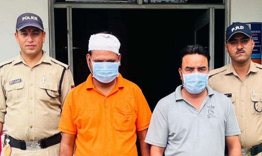देहरादून : फायरिंग की झूठी सूचना देने वाले 02 अभियुक्तों को पुलिस ने कराई हवालात की सैर