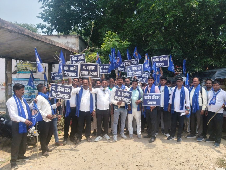 उन्नाव: भीम आर्मी ने सौंपा ज्ञापन,निर्माण कार्य रुकवाने व पुलिस पर मिलीभगत का लगाया आरोप