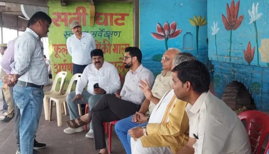 मथुरा : गंगा दशहरा पर सजेंगे मथुरा के घाट, तैयारियों का निरीक्षण