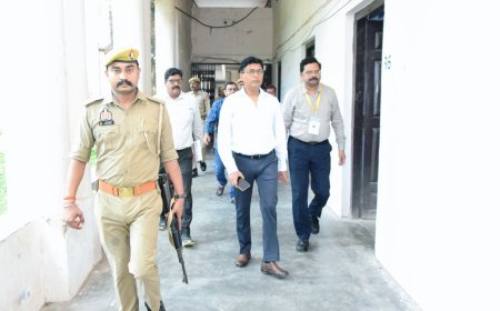 लखीमपुर खीरी : कड़े सुरक्षा इंतजामों के बीच संपन्न हुई यूपी-टीईटी 2026, डीएम ने दी टीम को बधाई