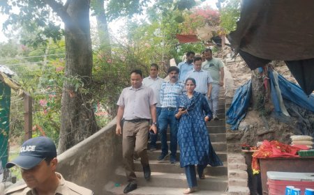 कुंभ-2027: प्रमुख मंदिरों तक पैदल मार्गों के विकास कार्यों का निरीक्षण