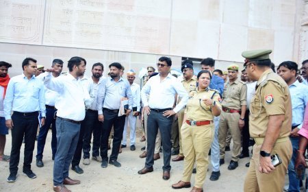 लखीमपुर खीरी : छोटी काशी में श्रावण मेले की तैयारियों का डीएम-एसपी ने लिया जायजा