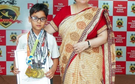 मथुरा : मथुरा के नन्हे स्केटर लक्ष शर्मा का नाम इंटरनेशनल बुक ऑफ रिकॉर्ड्स में दर्ज