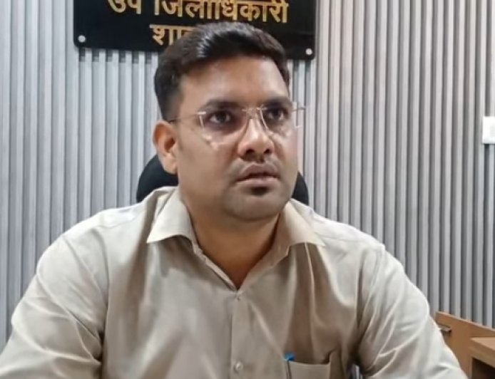 महाभारत का अभिमन्यु या व्यवस्था का अधिकारी? चक्रव्यूह तब भी था, चक्रव्यूह आज भी है...