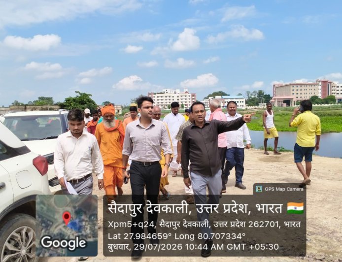 लखीमपुर खीरी : सावन तैयारियों का सीडीओ ने लिया जायजा