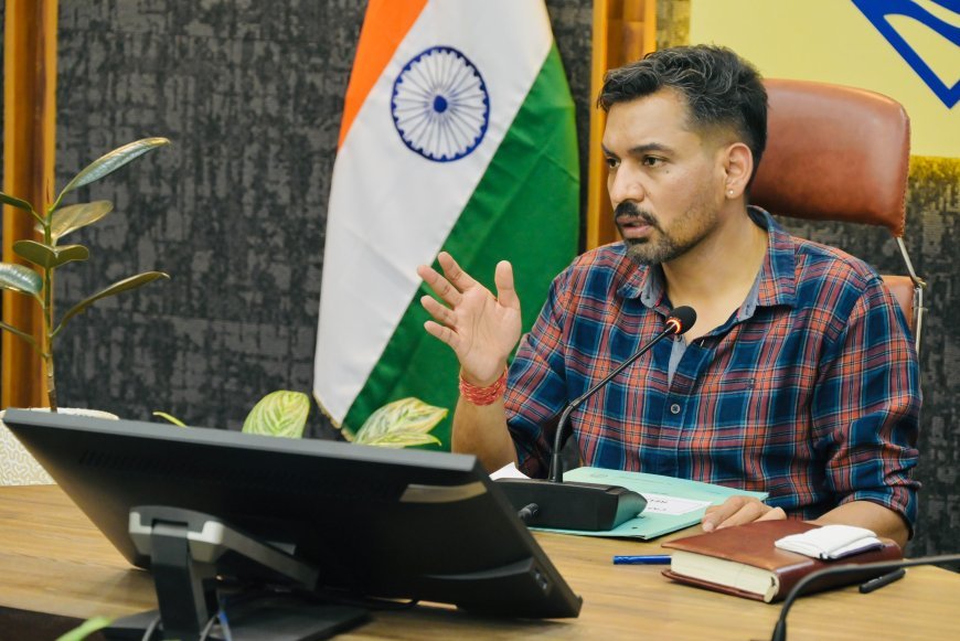 देहरादून : एसआईआर-2026 में 100% गणना प्रपत्र वितरण, 86.34% डिजिटाइजेशन पूर्ण
