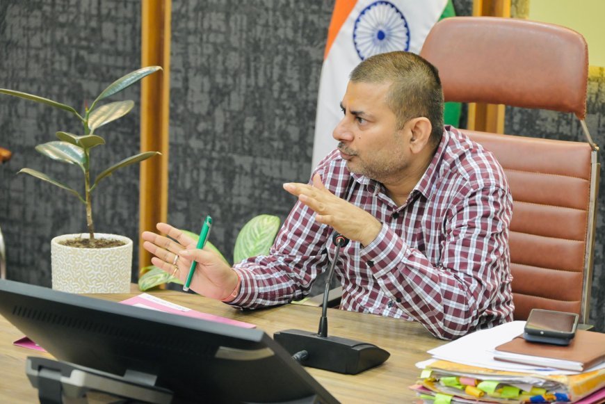 देहरादून : डीएम की बैठक, कारगिल विजय दिवस की तैयारियों को अंतिम रूप