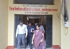 जिलाधिकारी द्वारा कलेक्ट्रेट परिसर में स्थित ई0वी0एम0/वी0वी0 पैट वेयर हाउस (स्ट्रांग रूम) का निरीक्षण।