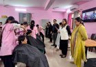 देहरादून : नारी निकेतन में विशेष हेयर ग्रूमिंग एवं पर्सनल केयर क्लास