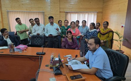 पिथौरागढ़ : जनसुनवाई में 44 शिकायतें