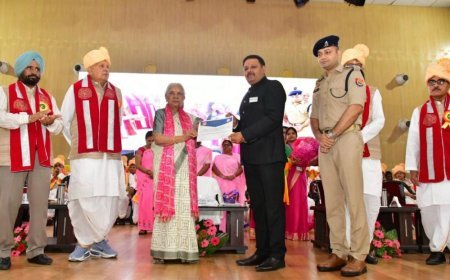 अमेठी : सर्वाइकल कैंसर (गर्भाशय) से बचाव के अभियान में उत्कृष्ट कार्य पर जिला प्रशासन सम्मानित