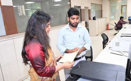 उपायुक्त नेहा सिंह ने किया सरल केंद्र का औचक निरीक्षण, अधिकारियों-कर्मचारियों को दिए जनसेवा में तत्परता के निर्देश