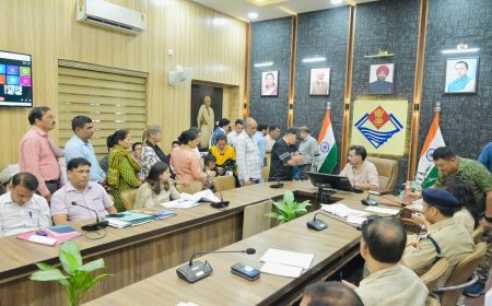 देहरादून : समाधान दिवस में 140 शिकायतें, डीएम ने दिए कड़े निर्देश