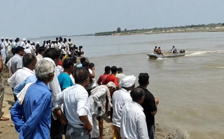 यमुना में डूबे दो सगे भाई, तलाश में जुटी बचाव टीमें  नहाते समय गहरे पानी में चले गए सत्यम और शिवम, सनपेड़ा गांव में पसरा मातम