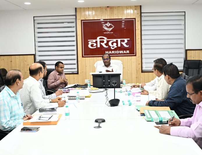 हरिद्वार : हरिद्वार में SIR-2026 की समीक्षा, बिना नोटिस किसी मतदाता का नाम नहीं हटेगा: मुख्य निर्वाचन अधिकारी
