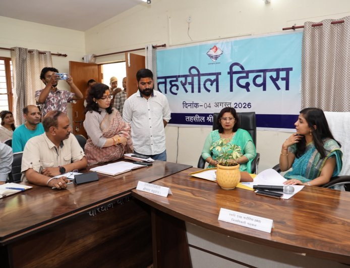 पौड़ी गढ़वाल :  तहसील दिवस में डीएम सख्त, शिकायतों के समयबद्ध निस्तारण के निर्देश