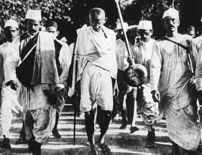 भारत छोड़ो आंदोलन के 84 साल: पटना सचिवालय पर सात छात्रों का बलिदान, जेपी के ‘आजाद दस्ते’ ने अंग्रेजों की नींव हिलाई