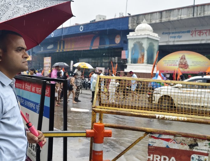 हरिद्वार : हरकी पैड़ी पर डाक कांवड़ियों का सैलाब
