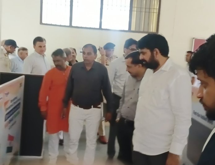 विधायक पवन खरखौदा की अध्यक्षता में उपमंडल खरखौदा में हर घर तिरंगा एवं वंदे मातरम अभियान का शुभारंभ